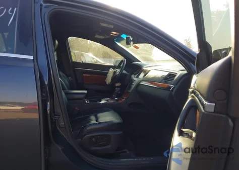 2014 Lincoln Mks z USA, uszkodzony, nr VIN 1LNHL9EK7EG601053